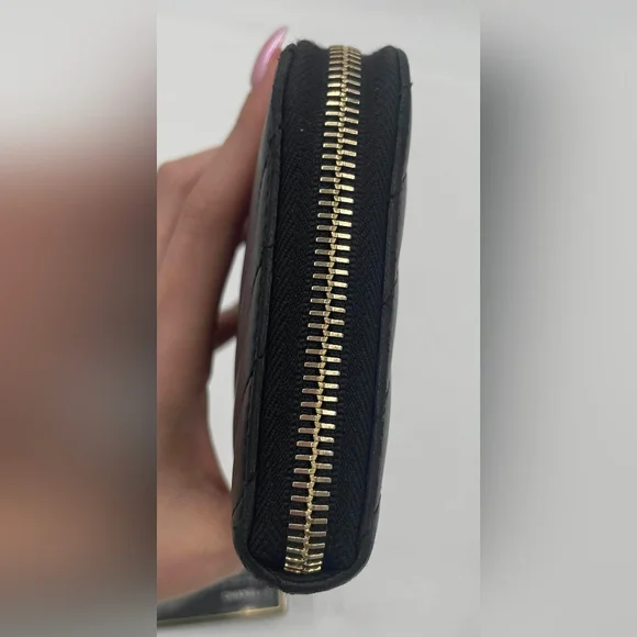 CHANEL Black Chevron Wallet with Gold Accents - Picture 10 of 10